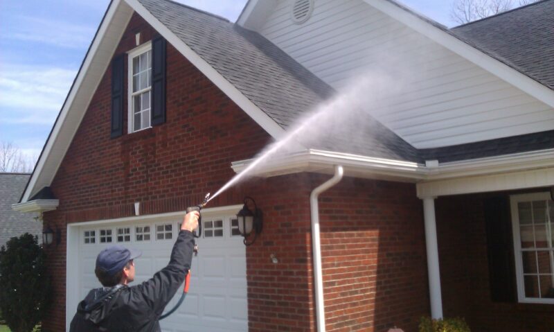 House Washing in Pinehurst TX