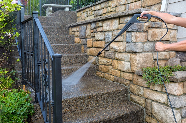 Add Power Washing to Your Maintenance Checklist Between Tenants