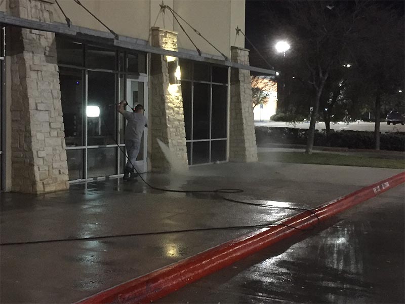 Retail Strip Pressure Washing