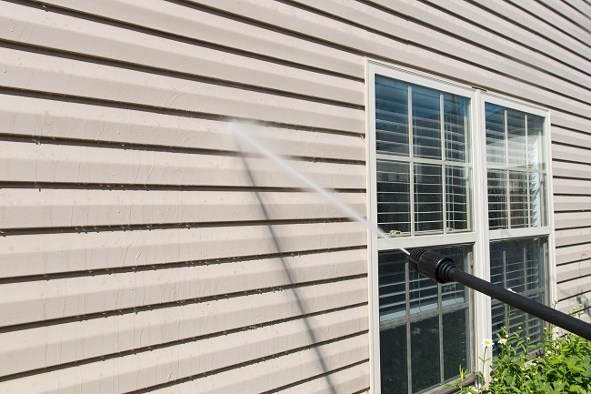 How Much Water Does Power Washing Use?